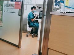 -宠颐生中康贝怡动物医院