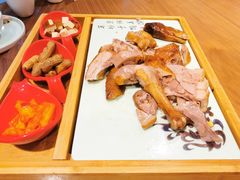 -有红鸡毛店·川菜(建设路店)