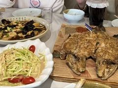 -何适山庄·团餐住宿(水长城P2停车场店)