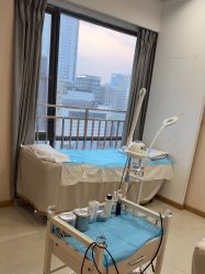 -成都苗方清颜专业祛痘