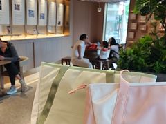 -霸王茶姬(五一路店)
