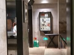 -贝勒爷·酥不腻烤鸭