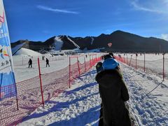 -丝绸之路山地度假区滑雪场