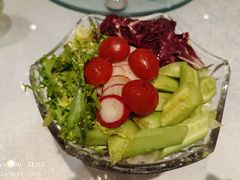 -伊带伊路新疆美食府(呼家楼店)