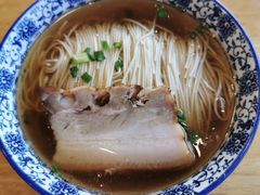 枫镇肉面-裕兴记·三虾面(西北街总店)