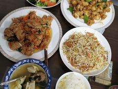 -爱月宝月嫂·育儿嫂(哈尔滨总店)