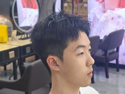 -藤野造型烫发染发