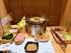 -独食火锅·半米屋台(直营总店)