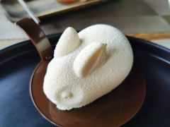 白兔雪糕-喜洲吧·江畔老船厂·庭院餐厅(喜临院店)