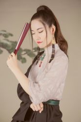 点击看大图 -盘子女人坊古装写真摄影(南京总店)
