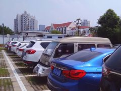 -大融城-停车场