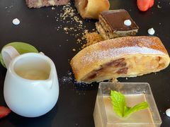 -LENBACH兰巴赫西餐啤酒坊(大连东港店)