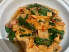 -醉得意·山茶油炒土鸡(经开万达店)