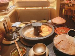 -晓宇重庆火锅(西安荟聚店)