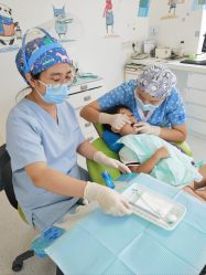 -唯儿诺儿童医院·儿科·眼科·口腔(海岸城店)