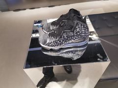 -NIKE品牌体验店(金源新燕莎店)