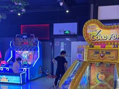-奇奇乐园(上海仲盛世界商城店)
