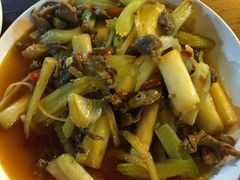 -弓虽昌焖烧鸡(大竹林店)