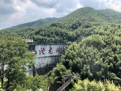-平江沱龙峡漂流