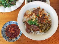 -牛八宝桂林米粉(八里庄店)