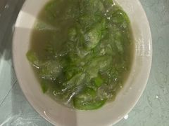 -阿瓦山寨·湘菜现炒·剁椒鱼头王(咸阳总店)