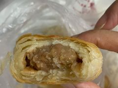 榨菜鲜肉月饼-王家沙点心店(南京西路总店)