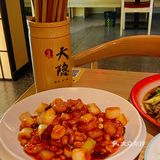 这一顿下来也太费米饭了 环境也很有江湖气息