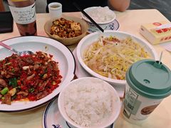 -笨罗卜浏阳菜馆(太平街店)