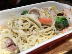 忌廉汁焗海鲜意粉-卡朋西餐(较场西路店)