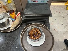 -香港新发烧腊茶餐厅(水围店)