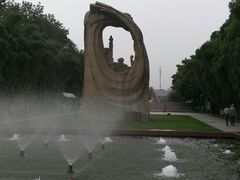 -上海市龙华烈士陵园