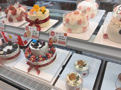 -花花卷卷·鲜食蛋糕(静安久光百货店)