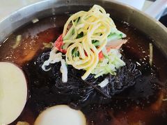 -服务大楼冷面(延大店)