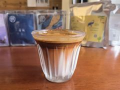 -Be Lived Cafe比例咖啡(摩天轮店)