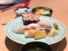 -小山日本料理(电子大厦店)
