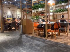 -渝信川菜 · 川味家常菜(财富购物中心店)