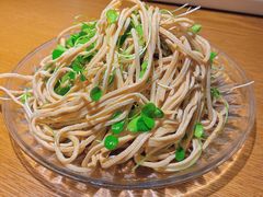 香椿苗拌豆腐丝-谢蟹浓·肉蟹煲(新奥店)