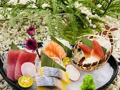 -匠牛亭·锅物烧肉放题自助(昆百大·泰业城店)