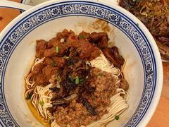 -沪西老弄堂面馆(定西路店)