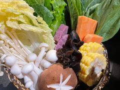 -大头椰·椰子鸡火锅(新梦店)
