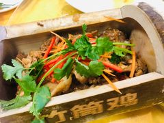 特色竹筒鸡-香食阁农庄(悦天下特色第一店)