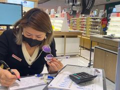 -爱视眸Eyeblling眼镜·依视路·蔡司镜片折扣店(百联南方商城购物中心)