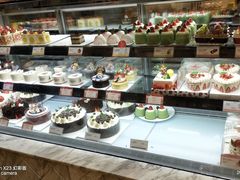 -罗森尼娜(德思勤店)