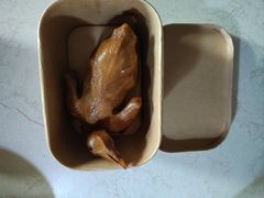 光明卤乳鸽-陈鹏鹏潮汕菜(宝安机场T3航站楼店)