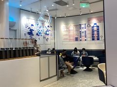 -喜茶(迪士尼小镇DP店)