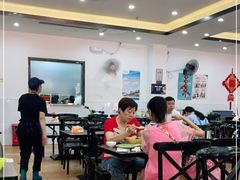 大堂-贞姨美食·老字号海鲜大排档