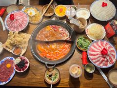 -萍姐火锅·公路夜市(武汉首店)