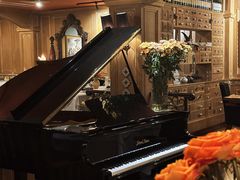 -火车头法国西餐厅