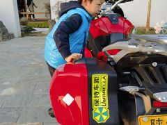 -悟空山宿陨石私汤温泉酒店(神舟大道地铁站店)