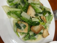 -漁耕小厨农家院(武当山店)